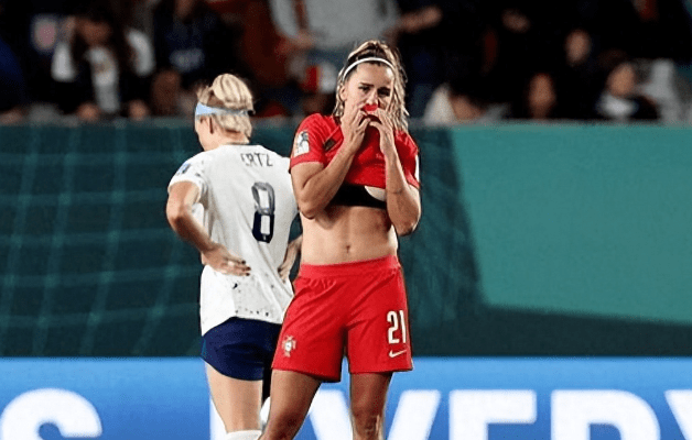 欧洲球队狂虐亚洲！世界杯最大惨案诞生，8球血洗中国女足